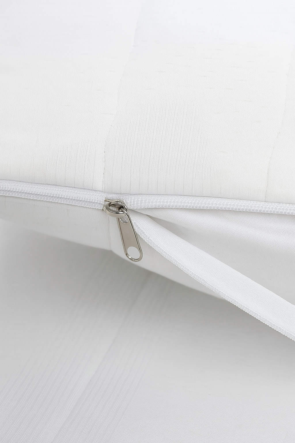 Yastık Alezi Seti Pamuklu 4’lü Kapitone Yastık Koruyucu Beyaz